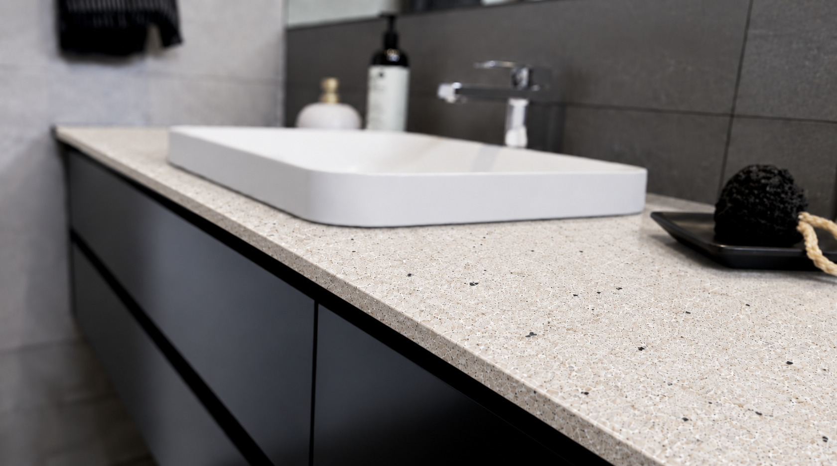 The same Grunor bathroom worktop in a new finish